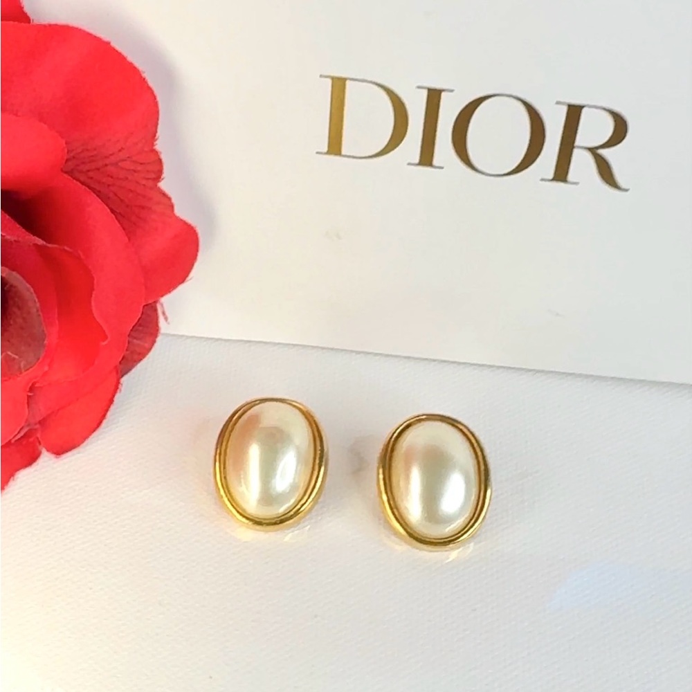 Christian Dior Vintage 1990s Faux Pearl Clip-on Earrings Authentic Signed - Picture 2 of 8